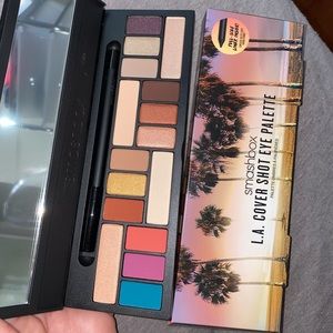 Smashbox LA cover eyeshadow Palette with eyeliner